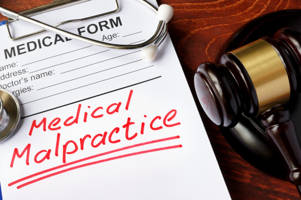 How Can i Find a GOOD MEDICAL MALPRACTICE LAWYER