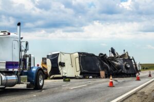 HOW TO AVOID TRUCK ACCIDENTS